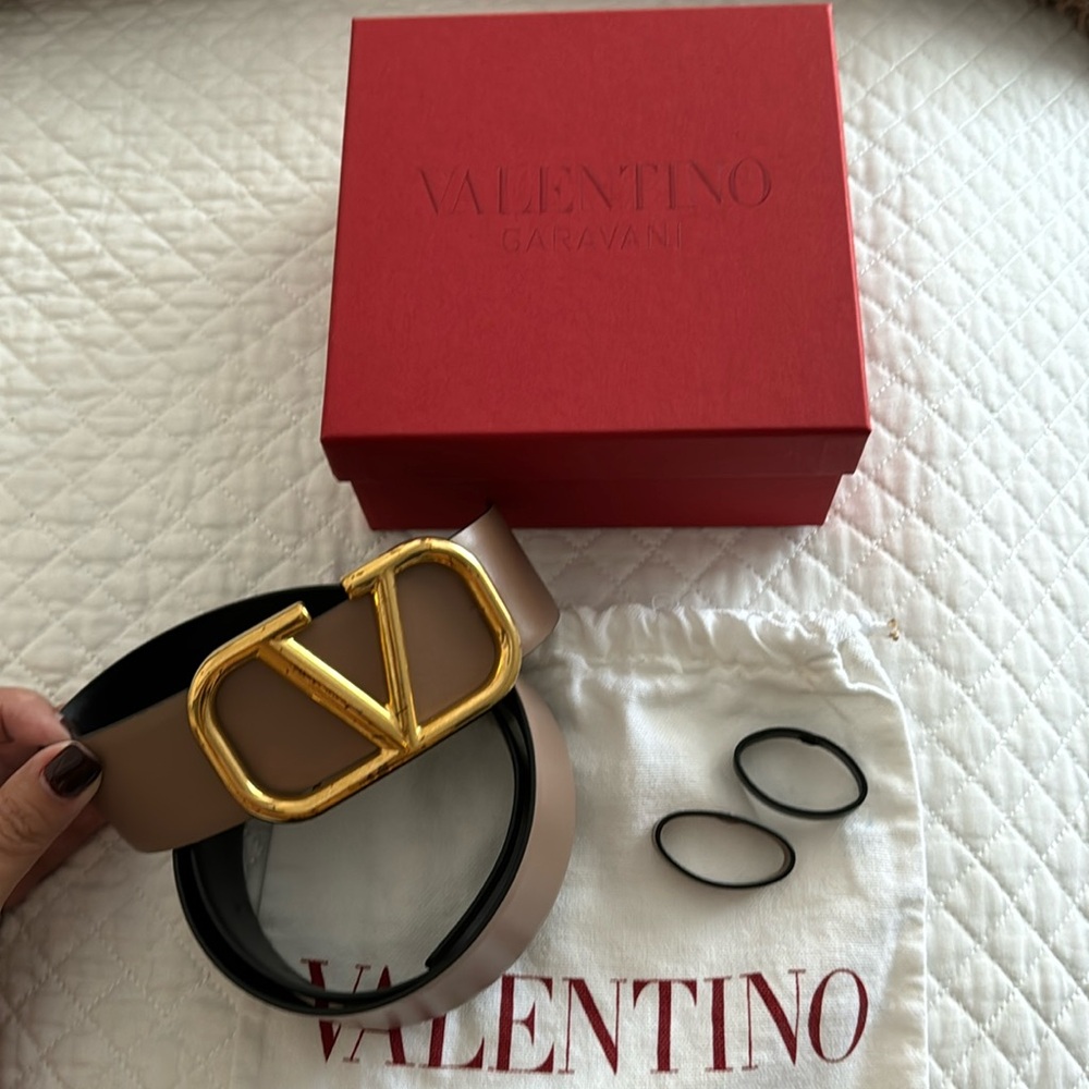 Valentino Garavani women’s belt